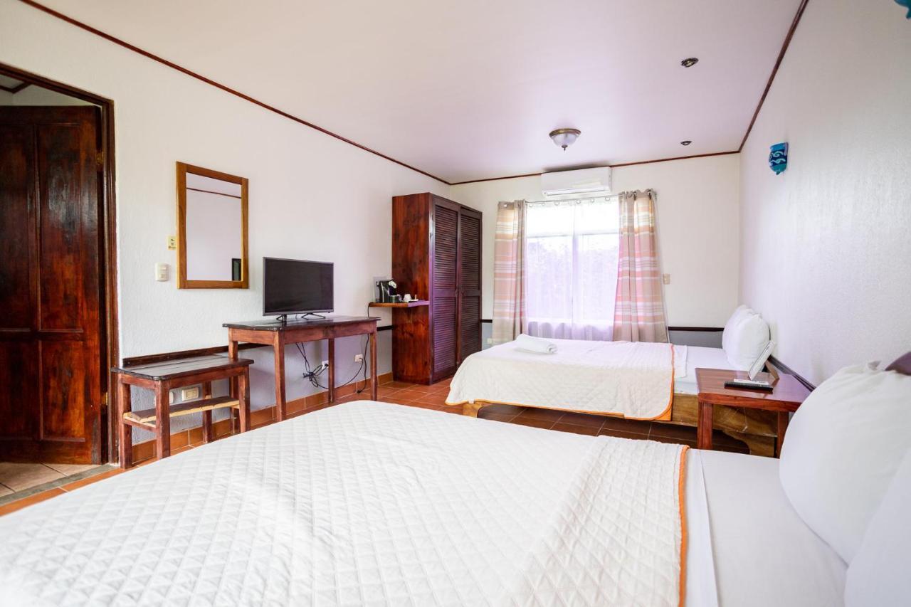 Hotel El Rancho Quepos Eksteriør billede