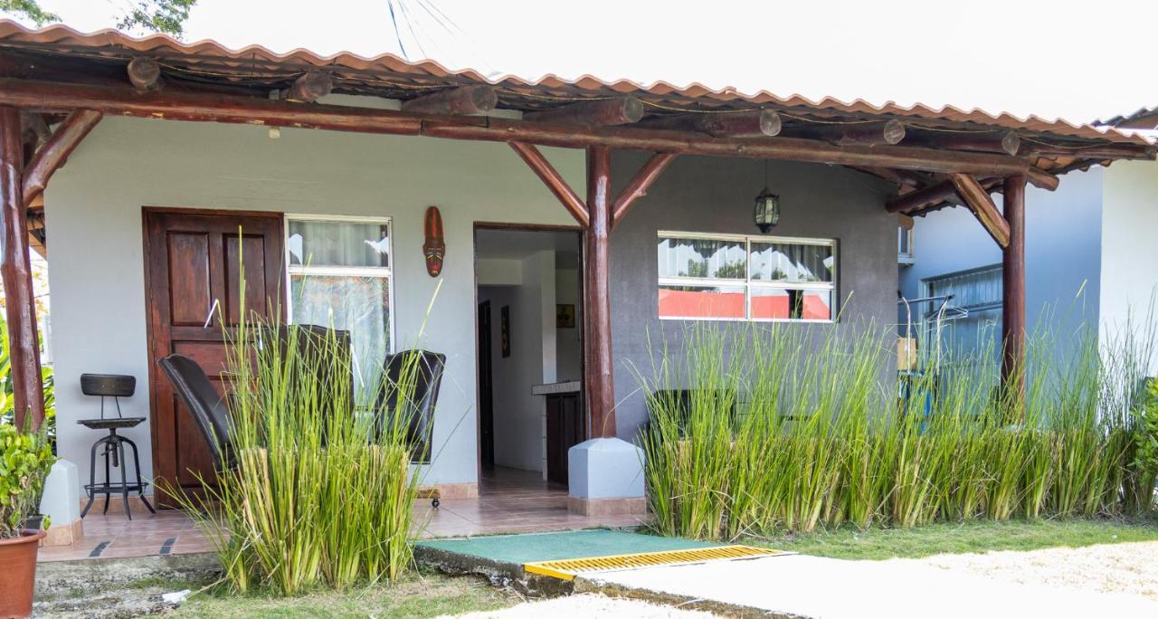 Hotel El Rancho Quepos Eksteriør billede