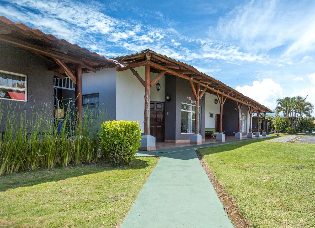 Hotel El Rancho Quepos Eksteriør billede
